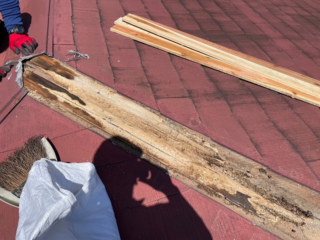 西宮市　棟板金撤去